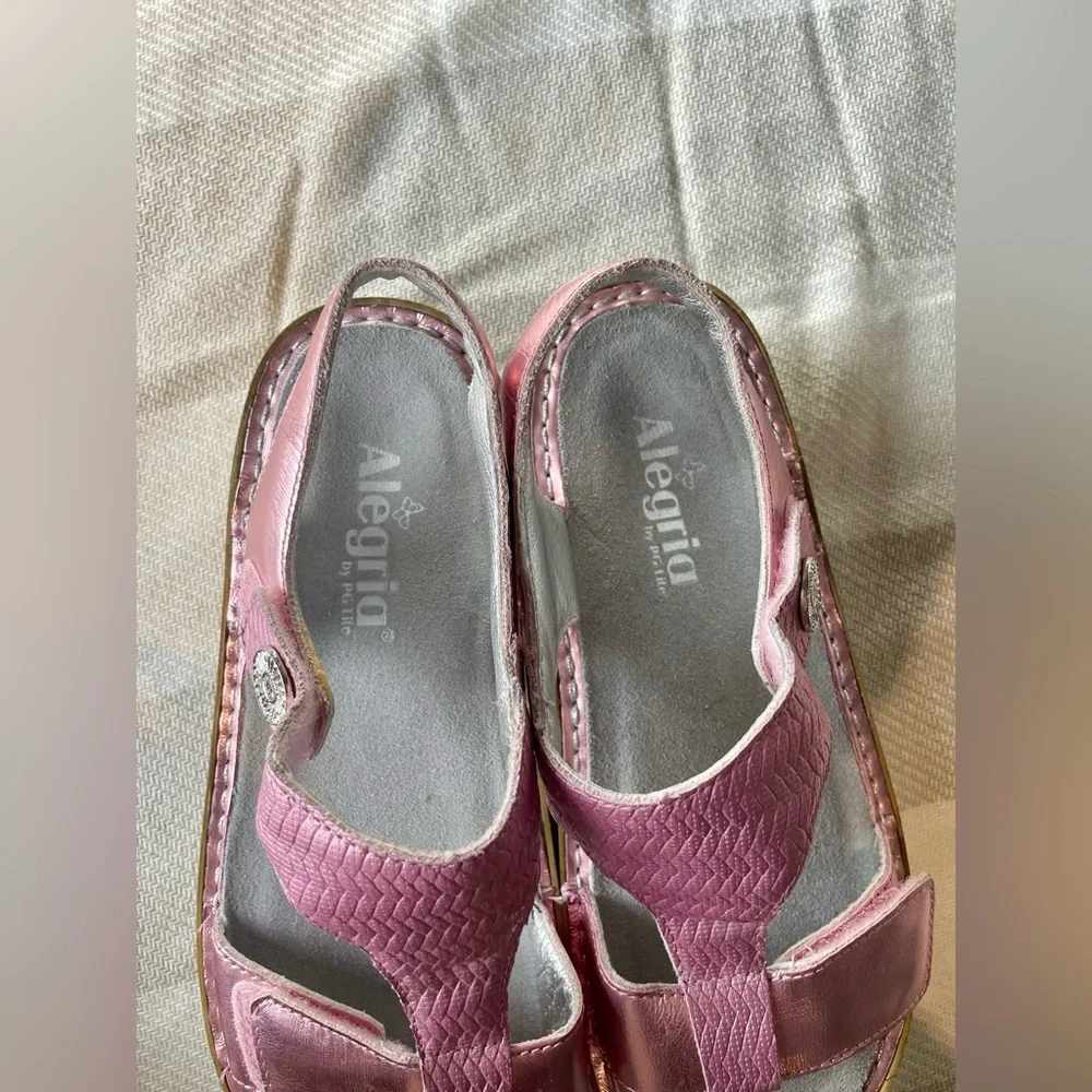 Alegria PG Lite Metallic Pink T- Strap Open Toe sandal women size 39/ 8.5. - Picture 4 of 7